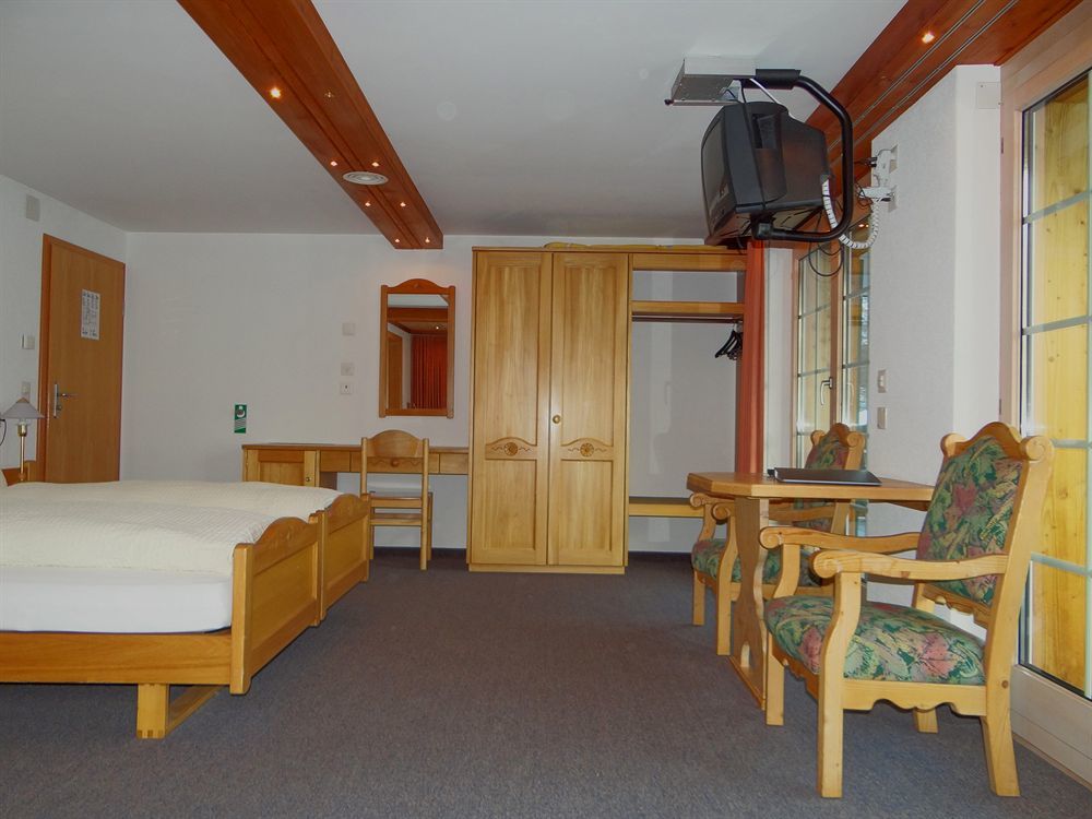 Hotel Tenne Saas Fee Exteriör bild